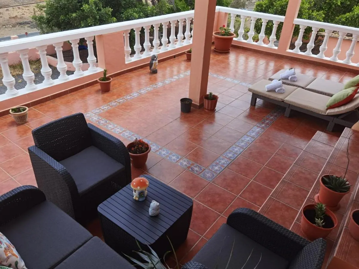 Сasa de vacaciones Villa Casa LA GUALJAMA Tesejerague